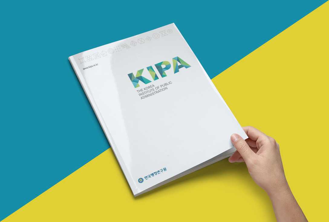 公共事業(yè)機(jī)構(gòu)宣傳畫冊(cè)設(shè)計(jì)應(yīng)注意什么？